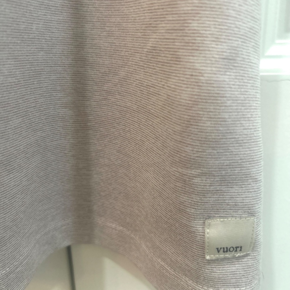 Vuori Racerback Tank Top - Picture 2 of 2